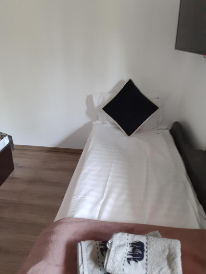 Casa Mosoiu Apartment บราน ภายนอก รูปภาพ